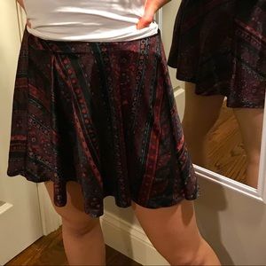 Velvety patterned miniskirt